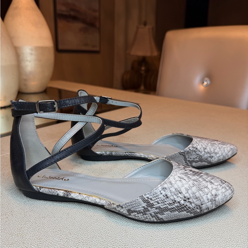 Black and Gray Strappy Flats